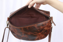 Load image into Gallery viewer, Crossbody Saddlebag