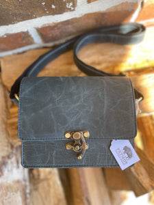"Dinah" Hook Purse