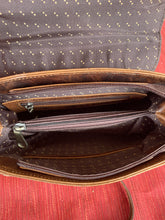 Load image into Gallery viewer, Lily Handbag