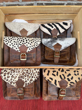 Load image into Gallery viewer, &quot;Lydia&quot; Snap Purse