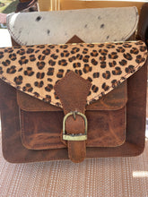 Load image into Gallery viewer, &quot;Lydia&quot; Snap Purse