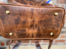 Load image into Gallery viewer, Traveler's Backpack (Large)