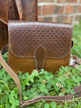 Load image into Gallery viewer, Fancy Saddlebag Purse