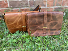 Load image into Gallery viewer, "April" Purse
