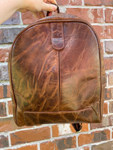 Load image into Gallery viewer, Center Zip backpack