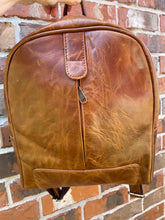 Load image into Gallery viewer, Center Zip backpack